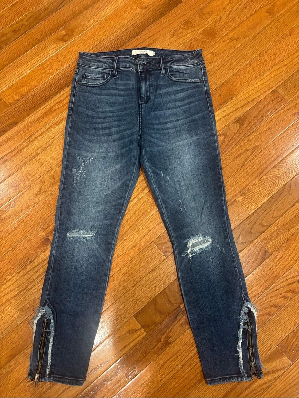 Women’s Distressed Skinny Jeans in Dark Blue with Ankle Zippers